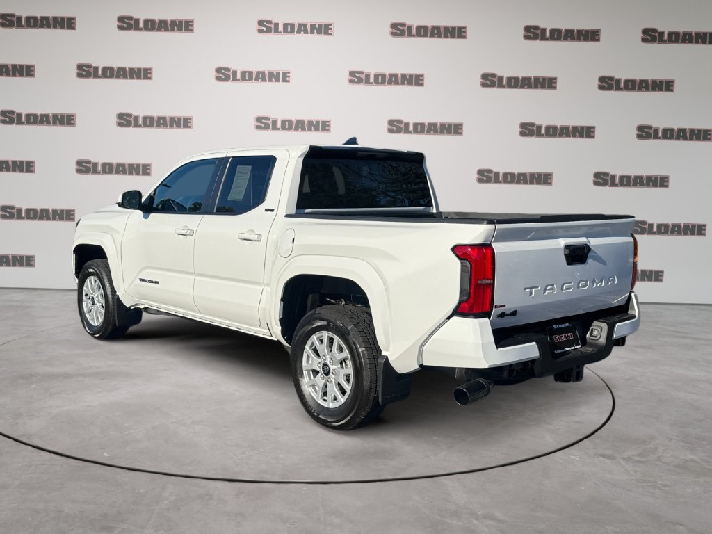 Used 2026 Toyota Tacoma SR5 AWD/4WD image 3