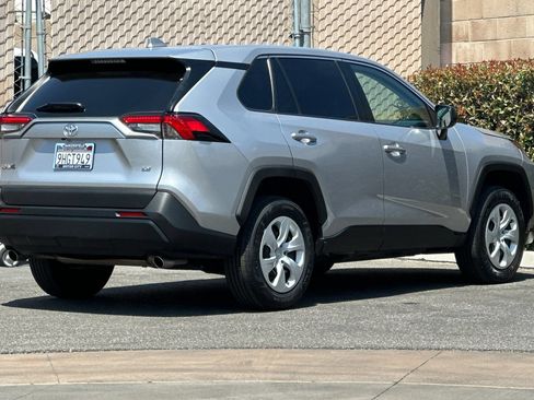 Used 2023 Toyota RAV4 LE FWD image 4