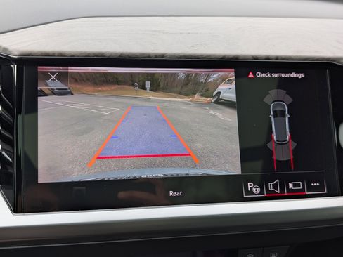 Used 2023 Audi Q4 e-tron Premium Plus w/ Premium Plus image 28