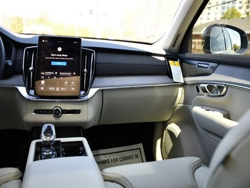 New 2026 Volvo XC90 B6 Ultra w/ Protection Package AWD/4WD image 19