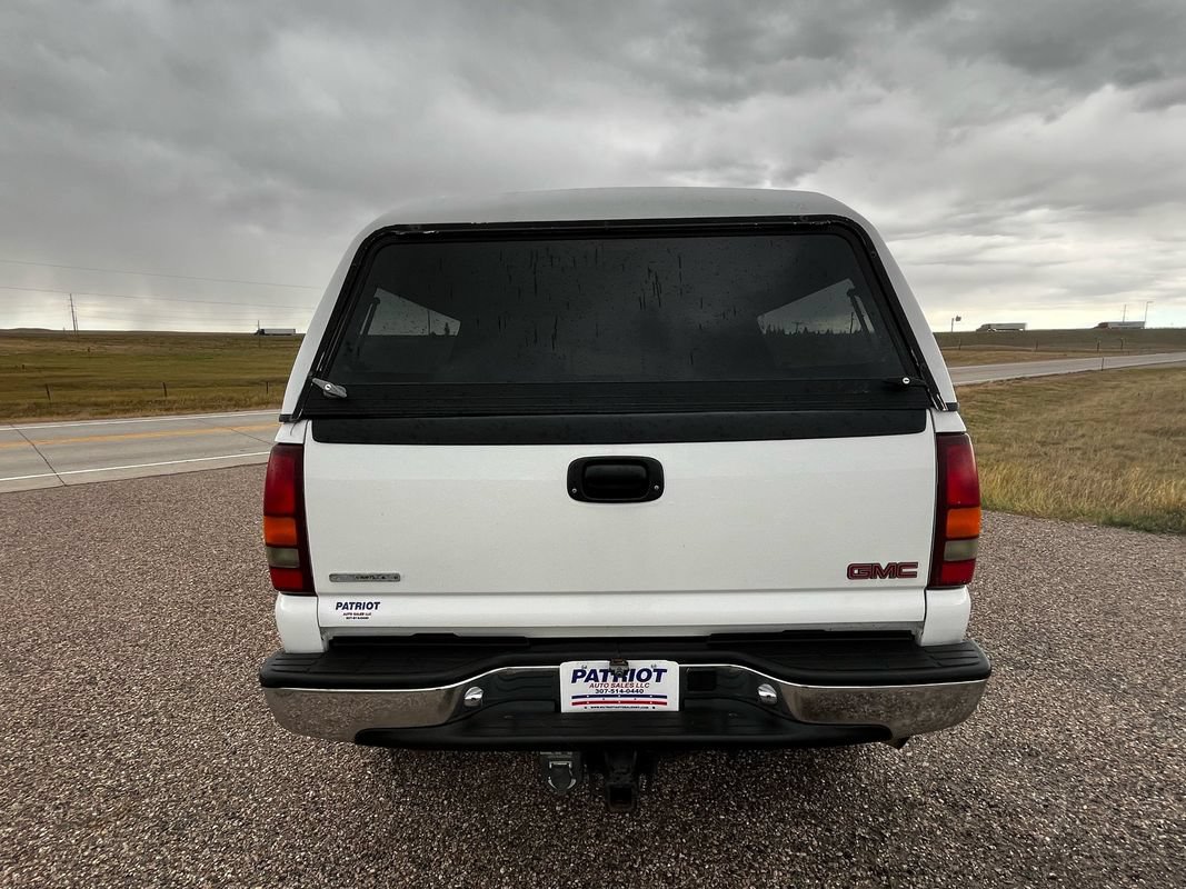 Used 2001 GMC Sierra 2500 4x4 Crew Cab HD w/ Convenience Plus Group image 4