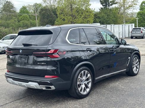 Certified 2024 BMW X5 xDrive50e w/ Premium Package AWD/4WD image 5