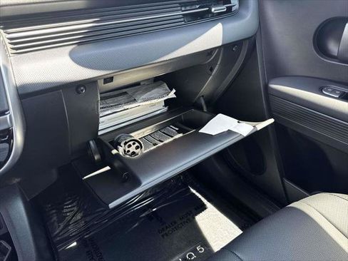 Certified 2025 Hyundai Ioniq 5 SEL AWD/4WD image 32