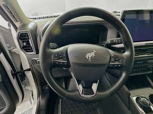 Used 2025 Ford Bronco Sport Outer Banks w/ Outer Banks Tech Package+ AWD/4WD image 17