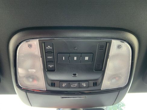Used 2024 Dodge Durango GT AWD/4WD image 49