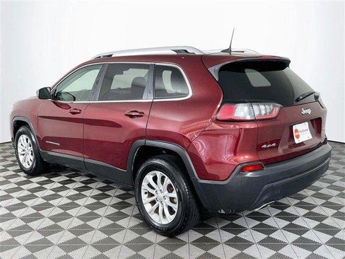 Used 2019 Jeep Cherokee Latitude w/ Cold Weather Group AWD/4WD image 6
