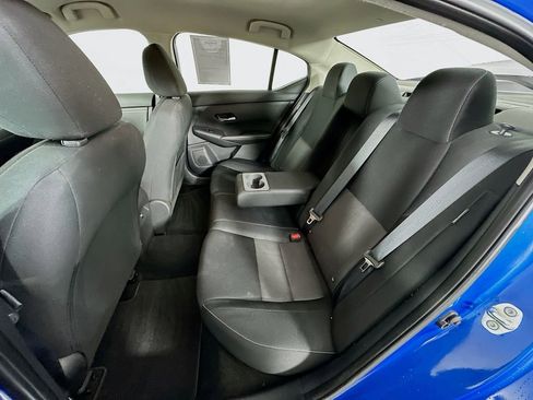 Used 2022 Nissan Sentra SV image 29