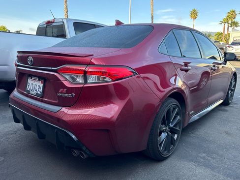 Used 2024 Toyota Corolla SE image 5