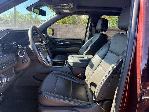 Used 2022 GMC Yukon Denali image 14
