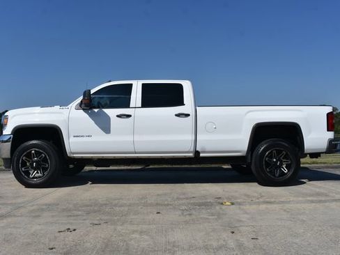 Used 2018 GMC Sierra 3500 4x4 Crew Cab w/ Sierra Convenience Package image 7