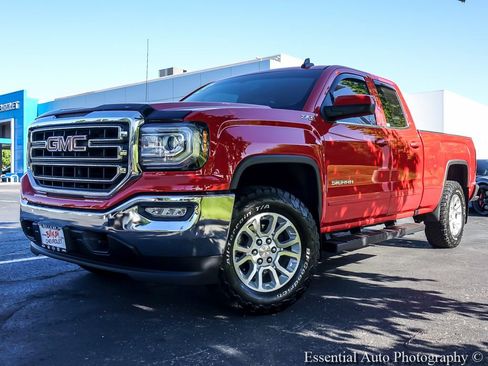 Used 2019 GMC Sierra 1500 SLE w/ SLE Value Package AWD/4WD image 2