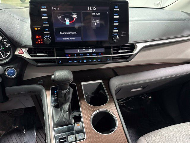 Used 2022 Toyota Sienna LE AWD/4WD image 19