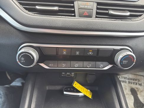 Used 2019 Nissan Altima 2.5 S image 18