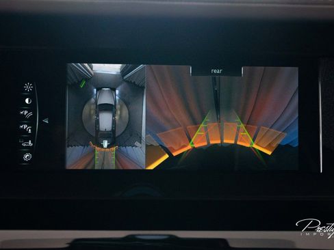 Used 2022 Rolls-Royce Phantom Sedan image 53