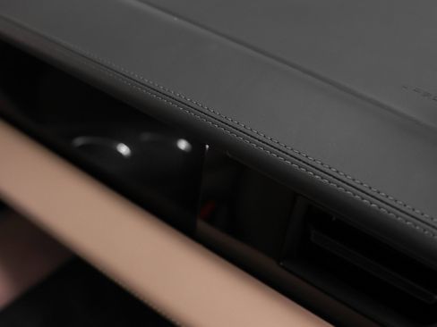 Used 2023 Porsche Taycan GTS image 26