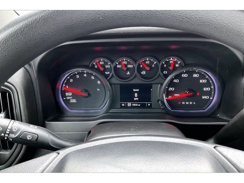 Used 2022 Chevrolet Silverado 1500 Custom image 27