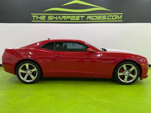 Used 2011 Chevrolet Camaro SS w/ RS Package RWD image 11