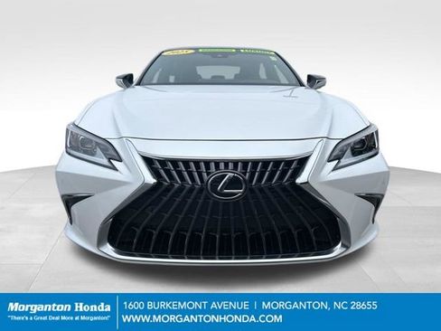 Used 2025 Lexus ES 350 w/ Premium Package image 2
