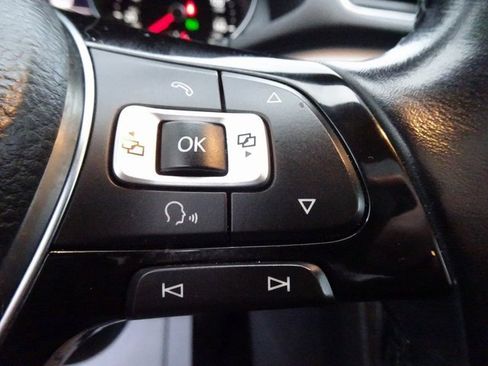 Used 2017 Volkswagen Passat 1.8T SE image 26