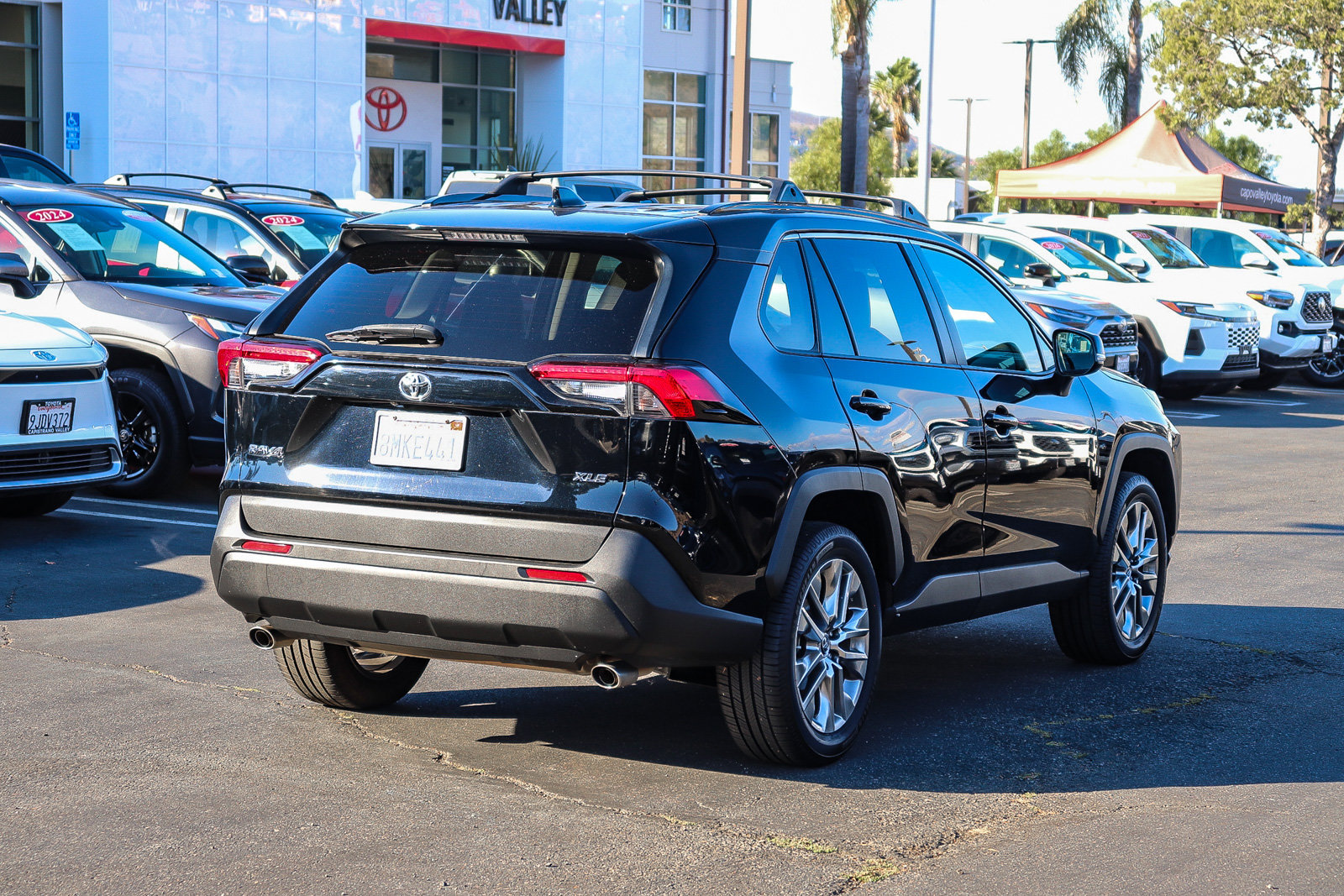 Certified 2019 Toyota RAV4 XLE Premium w/ Carpet Mat Package FWD image 9