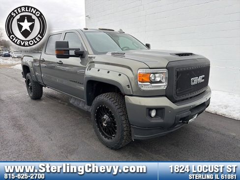 Used 2018 GMC Sierra 3500 Denali w/ Duramax Plus Package image 7
