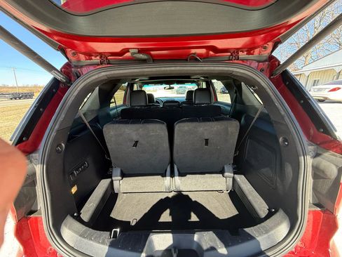 Used 2017 Ford Explorer Limited image 14