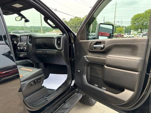 Used 2021 GMC Sierra 2500 AT4 w/ AT4 Preferred Package AWD/4WD image 45