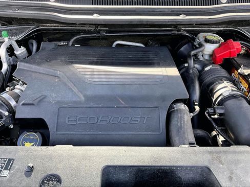 Used 2018 Ford Explorer Sport image 30