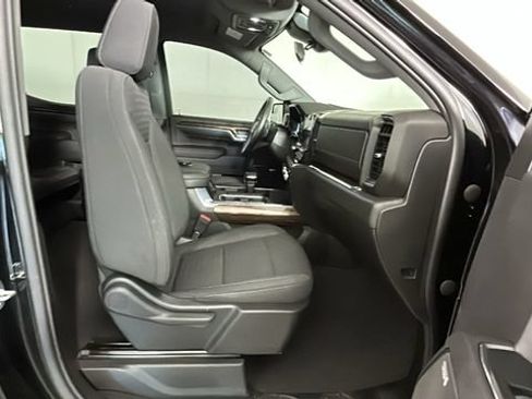 Used 2023 GMC Sierra 1500 Elevation w/ Preferred Package AWD/4WD image 30
