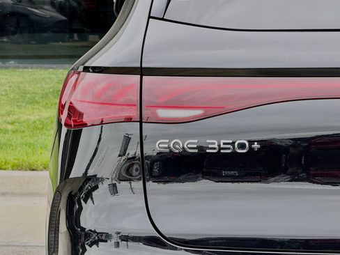 Used 2023 Mercedes-Benz EQE 350+ SUV image 11