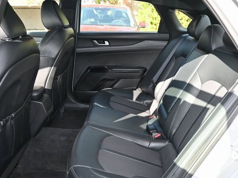 Used 2022 Kia K5 GT-Line image 12