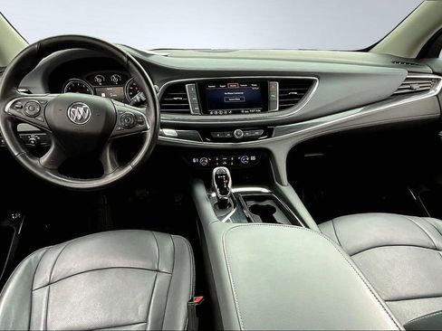 Used 2020 Buick Enclave Essence w/ Sound and Sites Package image 7