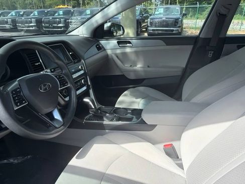Used 2019 Hyundai Sonata ECO FWD image 10
