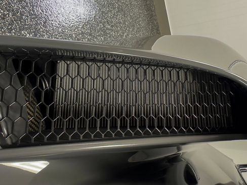 Used 2020 Ford GT Carbon Series image 59