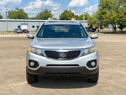 Used 2012 Kia Sorento LX w/ Convenience Pkg AWD/4WD image 4