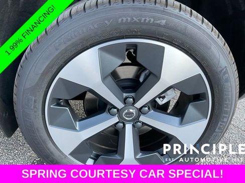 New 2026 Volvo XC40 B5 Plus w/ Protection Package Premier AWD/4WD image 12