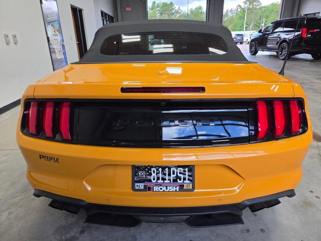 Used 2022 Ford Mustang GT Premium w/ GT Performance Package RWD image 7