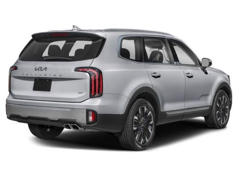 Used 2024 Kia Telluride SX Prestige image 3