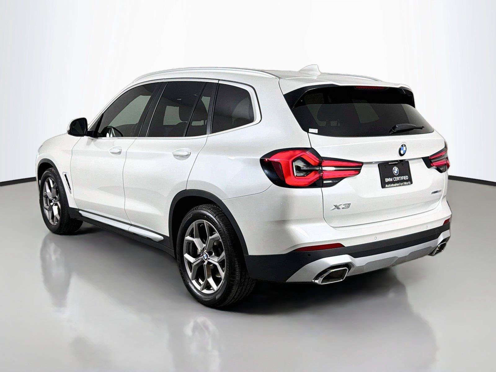 Used 2023 BMW X3 sDrive30i w/ Premium Package RWD image 8