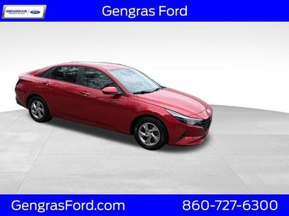 Used 2021 Hyundai Elantra SE w/ Cargo Package