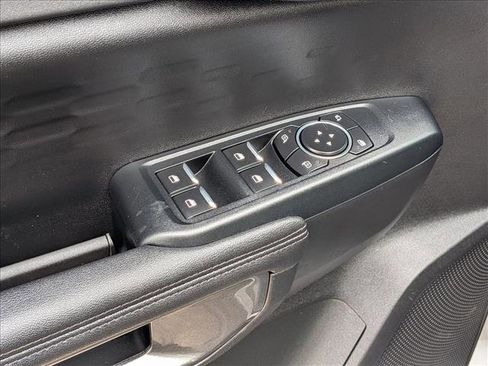 Used 2025 Ford Ranger XLT w/ FX4 Off-Road Package AWD/4WD image 11
