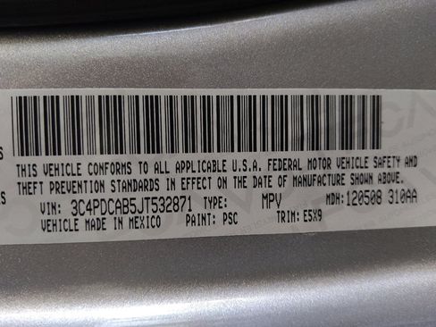 Used 2018 Dodge Journey SE w/ Connectivity Group image 33