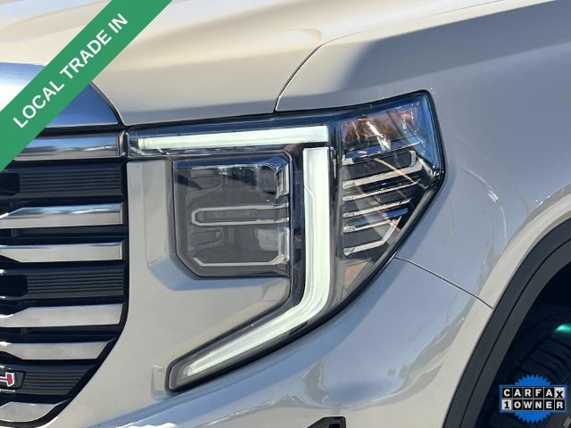 Used 2023 GMC Sierra 1500 AT4 w/ Technology Package AWD/4WD image 9