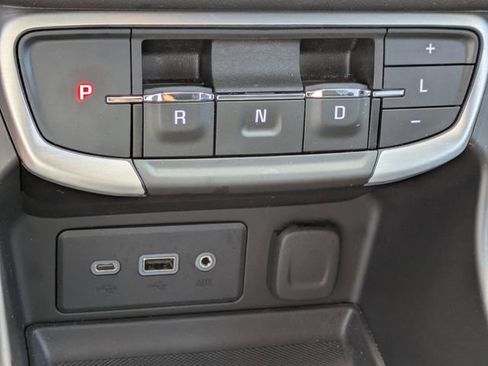 Certified 2024 GMC Terrain SLE image 24