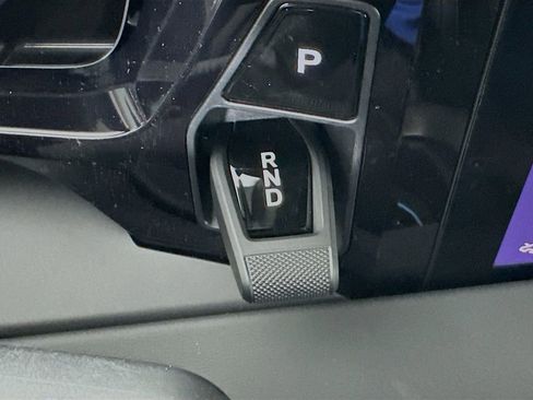 New 2026 Porsche Macan Turbo Electric AWD/4WD image 19