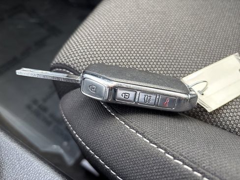 Used 2024 Kia Forte LXS image 23