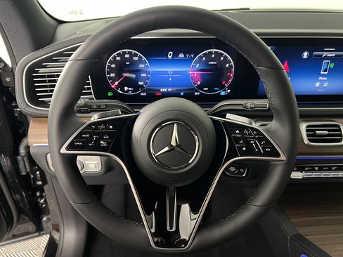 New 2026 Mercedes-Benz GLE 580 4MATIC image 26