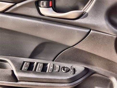 Certified 2017 Honda Civic LX image 29