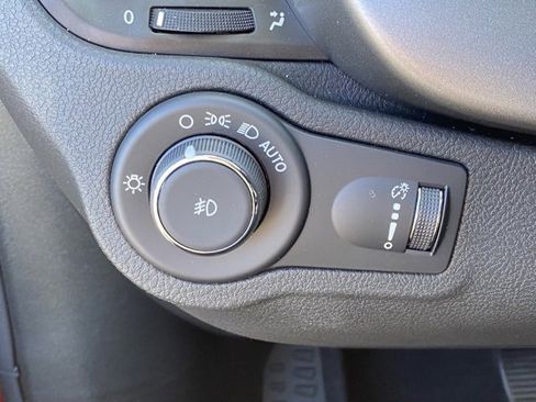 New 2023 FIAT 500X Sport w/ Technology Group image 26