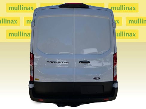 New 2026 Ford Transit 250 148 Medium Roof w/ Load Area Protection Package image 27